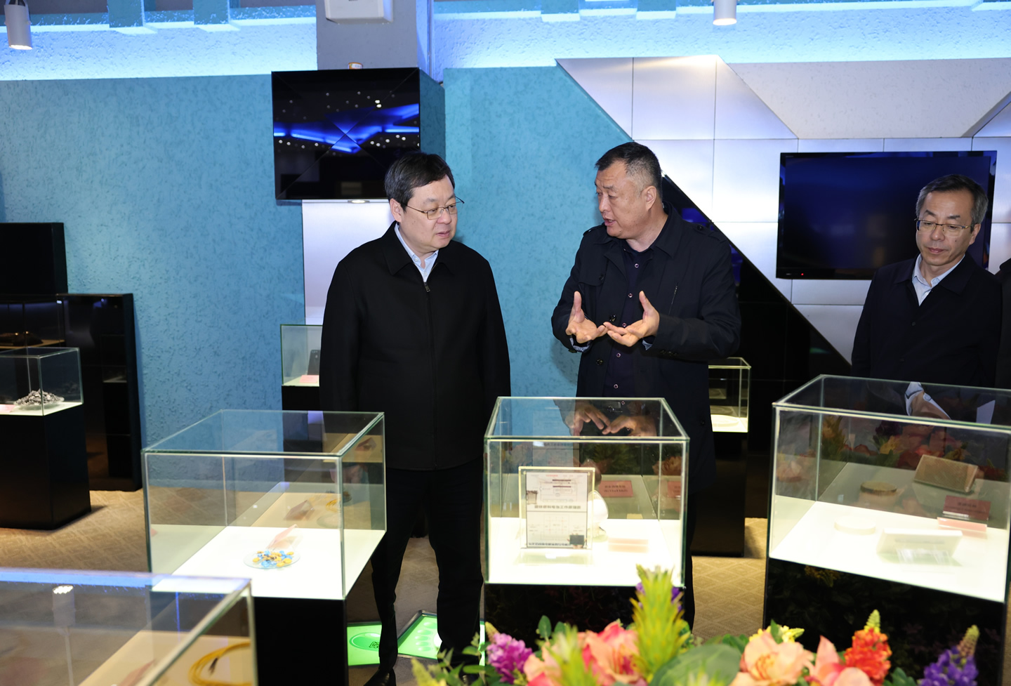 【交流接待】焦作市市長劉冰一行蒞臨公司考察交流