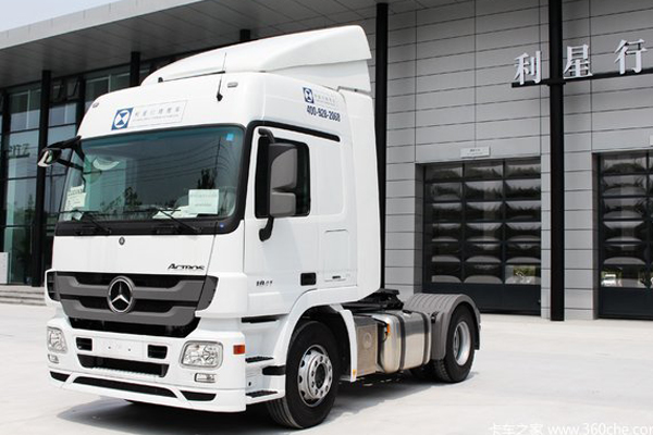 Mercedes Benz heavy truck