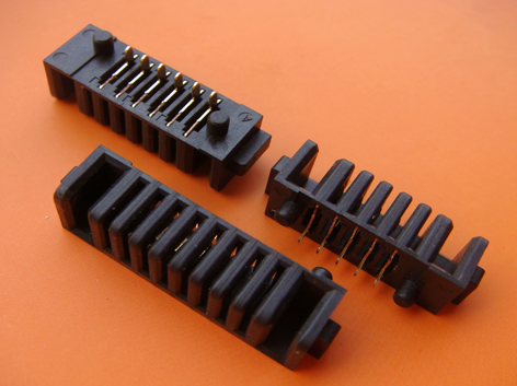 2.0系列电池连接器母座