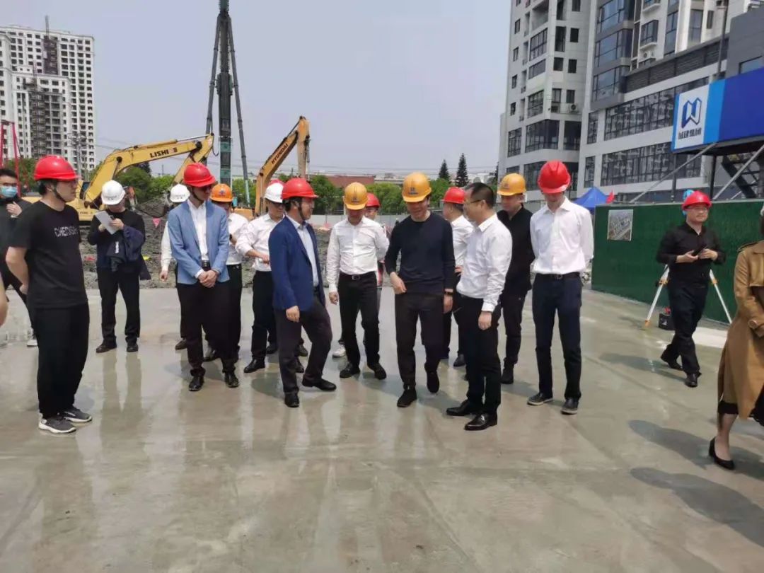 甌海區(qū)委副書記、區(qū)長曾瑞華一行率隊督查我集團溫州市目核心片區(qū)梧田西單元F-06地塊項總承包工程（超高層）項目