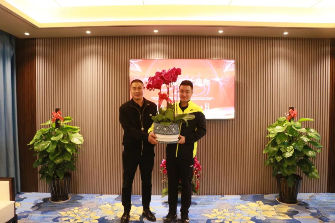 婁橋街道黨工委書記陳海倫蒞臨集團開展新春走訪慰問