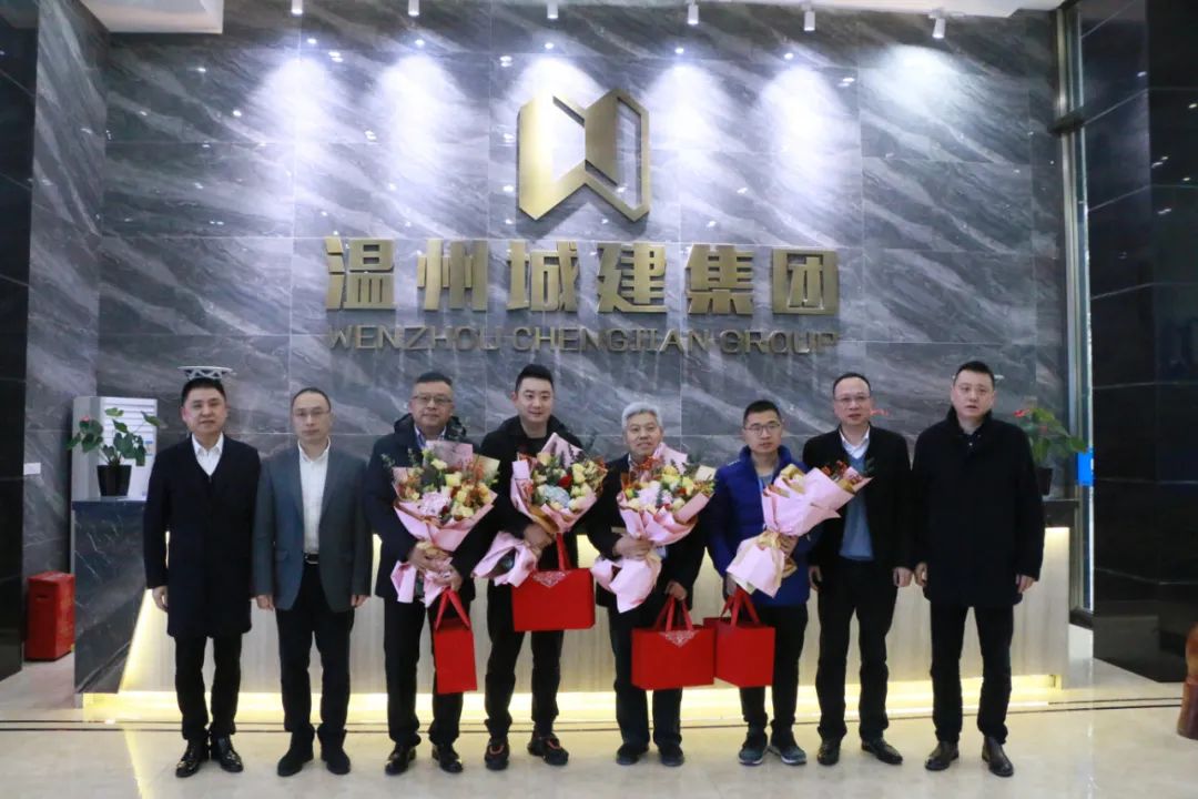 甌海區(qū)政協(xié)黨組書(shū)記金衍光蒞臨集團(tuán)新春慰問(wèn)高層次人才