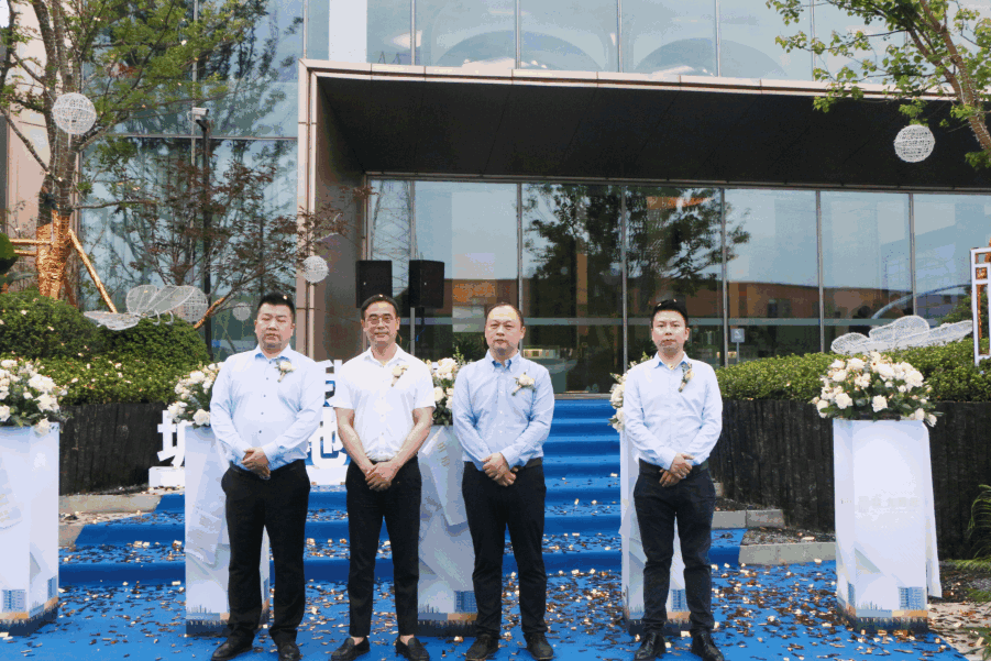 祥生九玥府網(wǎng)紅營銷中心傾情盛綻