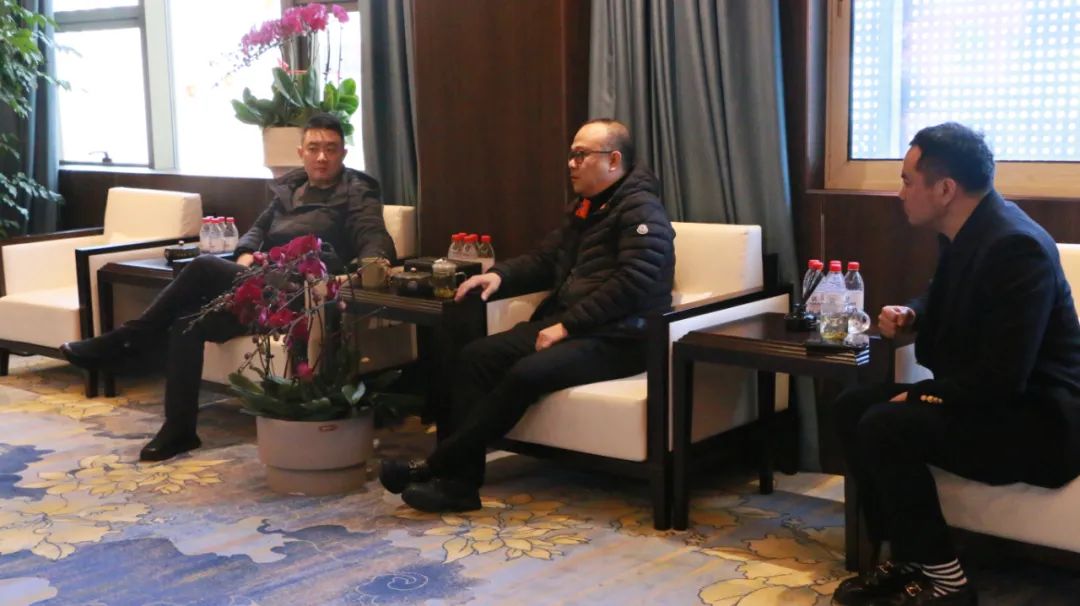 潘橋街道黨工委書(shū)記陳宏一行蒞臨集團(tuán)開(kāi)展新春慰問(wèn)