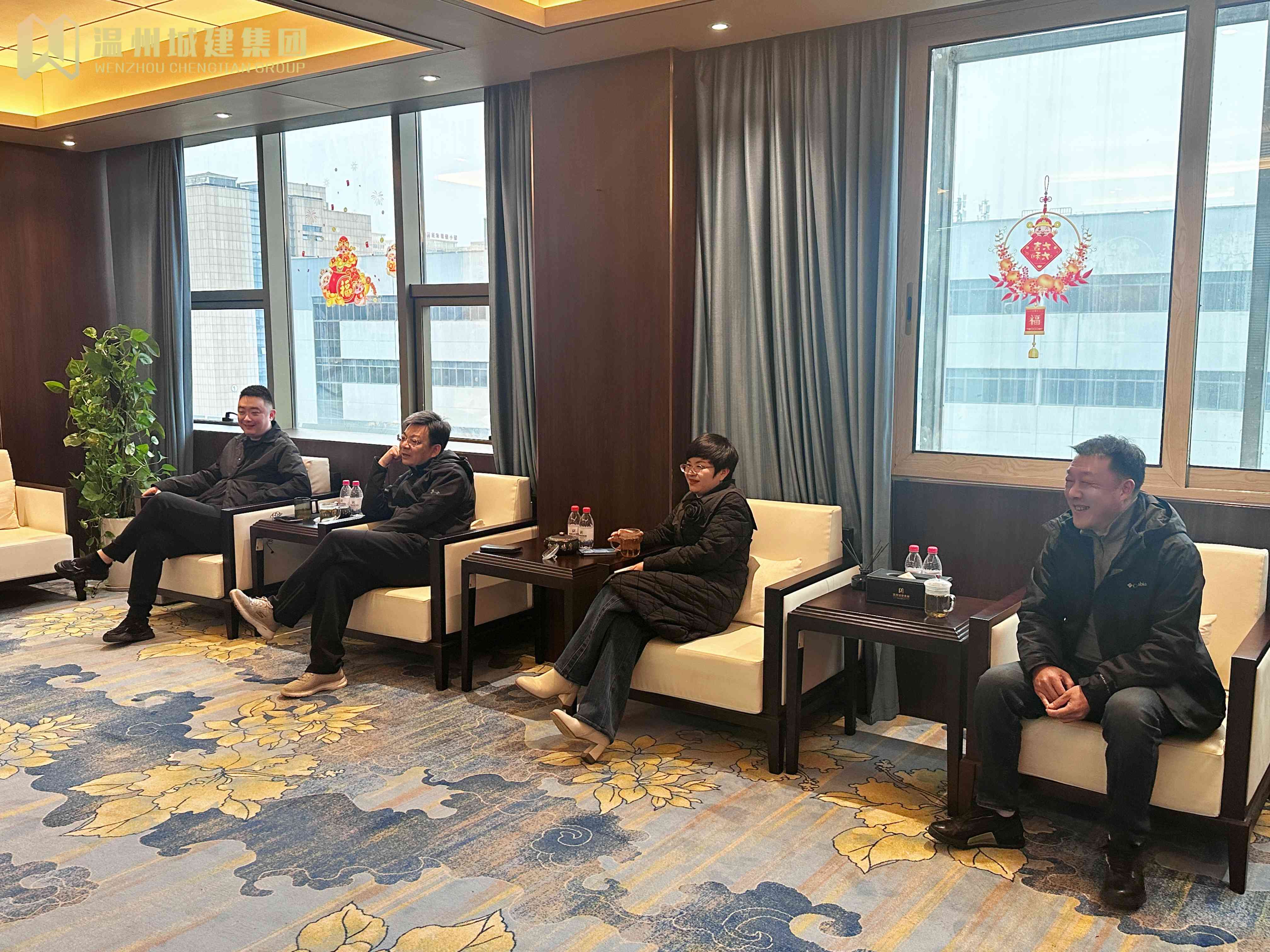 新春送暖 | 婁橋街道黨工委書記陶瓊偉等一行蒞臨集團開展新春走訪慰問活動