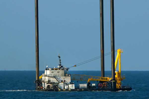 Leadair signed a new contract with CMHI for two liftboats
