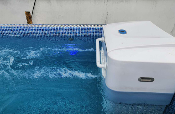 泳池逆流训练器