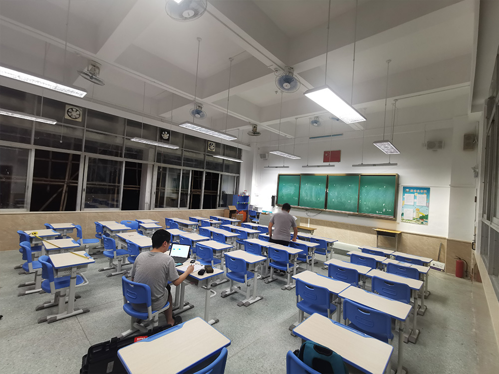 安裝現(xiàn)場-廣東省東莞市鳳崗明華學(xué)校
