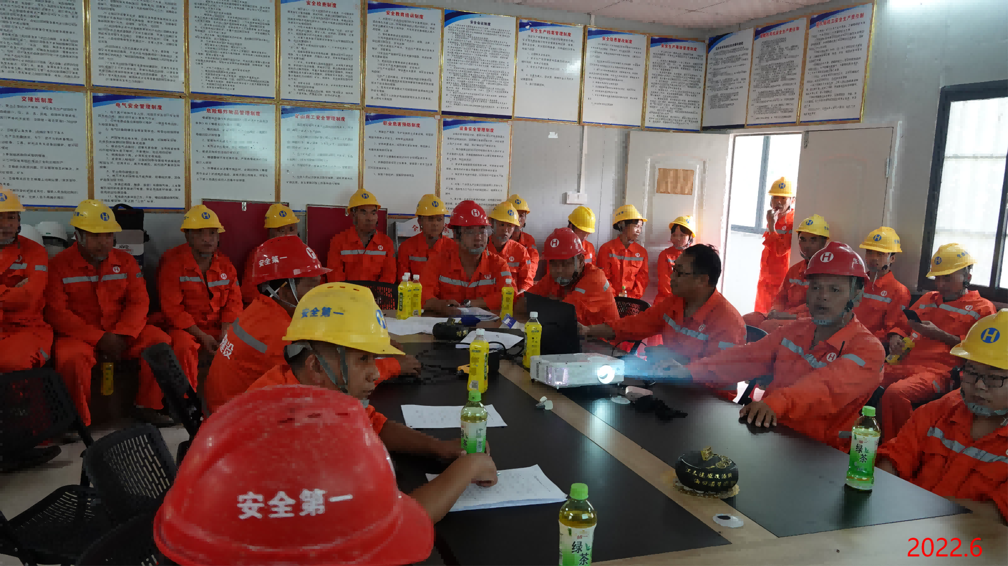 云南鸿井建设工程有限公司多次开展安全生产培训