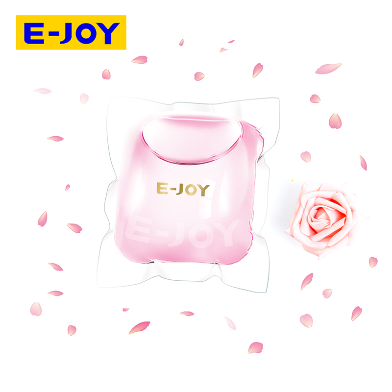 广东乐居日用品有限公司（简称“E-JOY 乐居”），是一家以研发为核心的高新技术企业，专注于浓缩高效、固态便携产品的开发，为各大日化品牌提供OEM/ODM服务和全套解决方案，是家居清洁行业的领军企业和标杆。