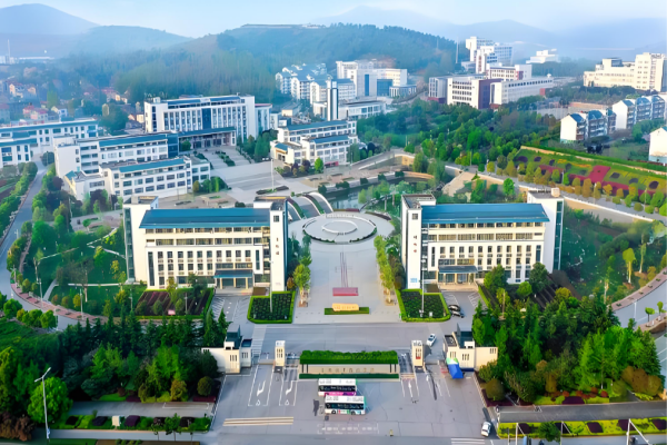 襄阳职业技术学院(1)