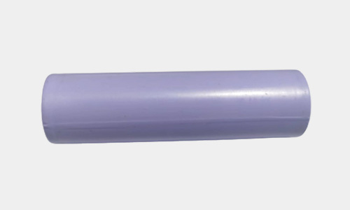 What is the impact of tortuosity on the performance of battery cells?