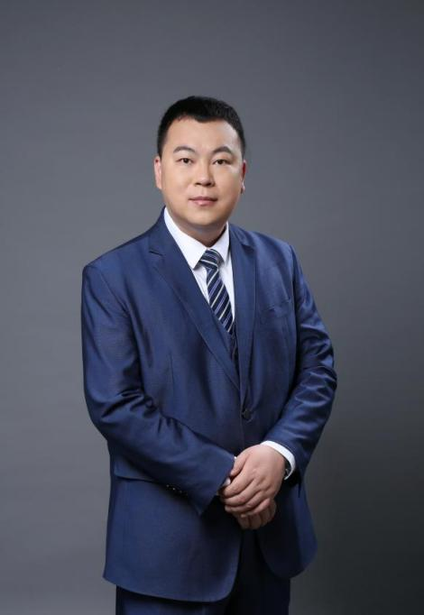 &nbsp;
中慧和合企业培训陈老师
工程项目管理实战专家
上海STA培训协会签约讲师
同济大学 &nbsp;土木工程专业
国家一级注册建造师
国家注册岩土工程师
国家注册安全工程师
中国节能集团高级工程师
中建一局、上海建工集团工作背景