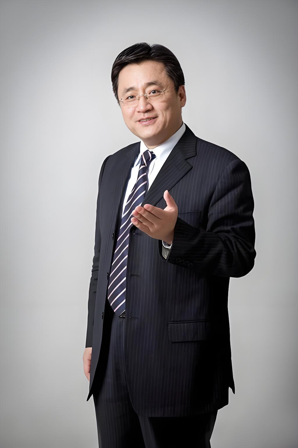 &nbsp;
&nbsp;
&nbsp;
中慧和合企业管理培训HR导师刘老师
&nbsp;
香港三合商学院-MBA导师
国际行动教练协会WIAC认证讲师
香港（亚洲城市大学/亚洲商学院）教授
英国伦敦城市行业协会C&G国际培训师
中国沙盘模拟课程设计研究院情境模拟沙盘讲师
广东人才开发与管理研究会/广州演讲促进会副会长
&nbsp;