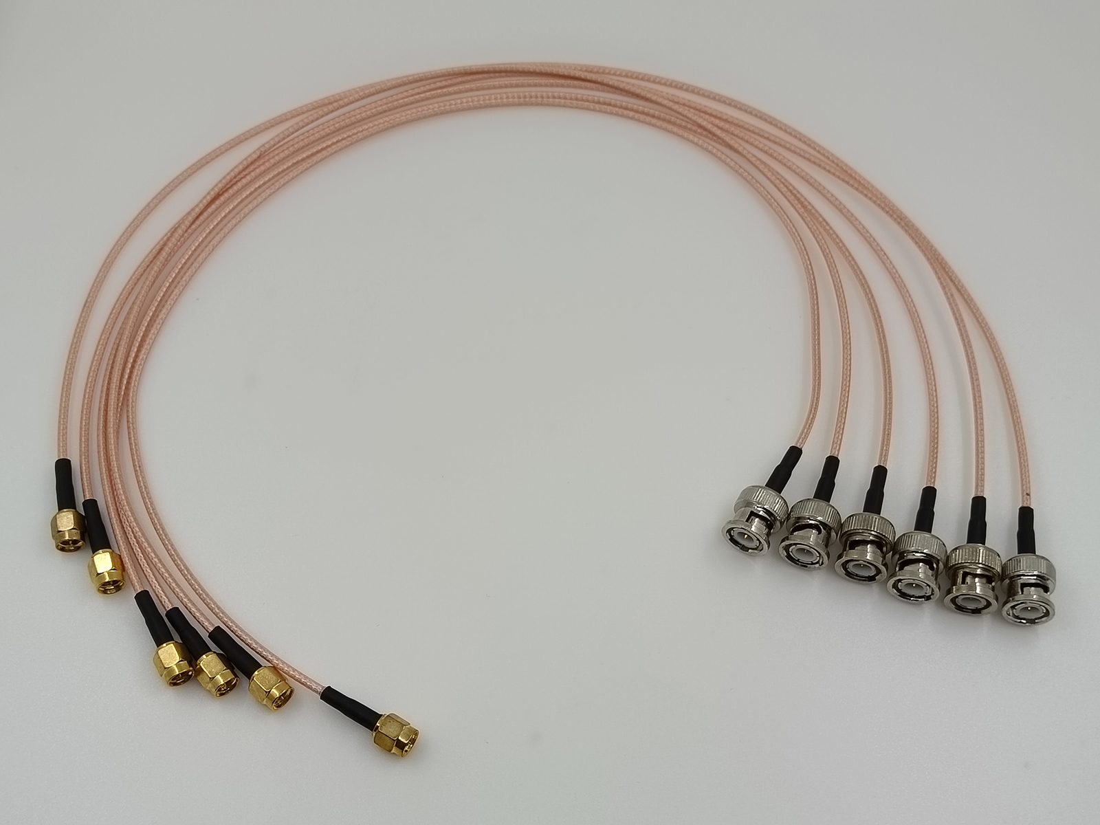 BNC MALE TO SMA MALE