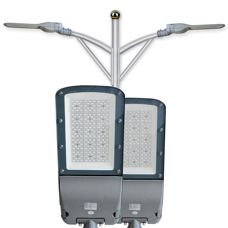 格瑞捷LED路灯杆双臂8米（含2盏150W灯头）/组