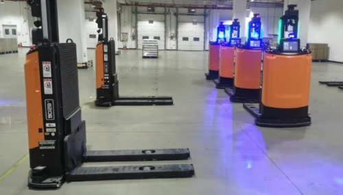 锂电行业头部企业电芯车间