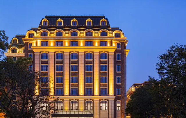 Global market demands for outdoor lighting