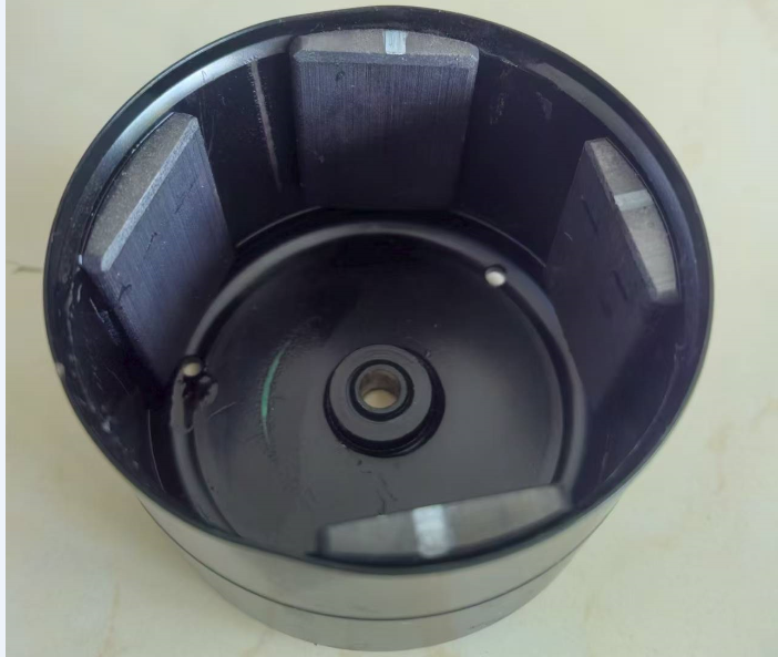 电机的“粘剂”：结构胶在不同应用场景与用户身份间的适配博弈