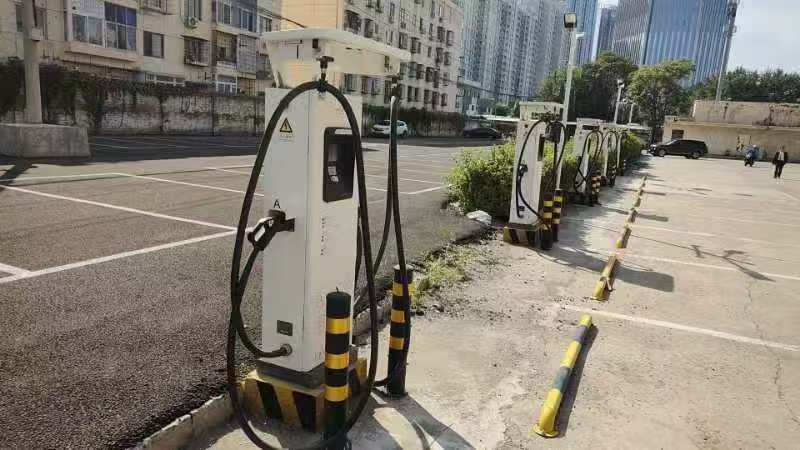 新增28把充电枪!高效助力新能源汽车“充电无忧”!