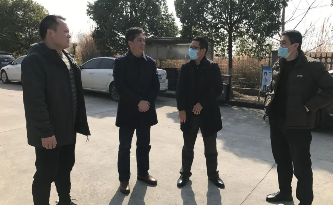 冬季慰问送温暖 情系一线暖人心