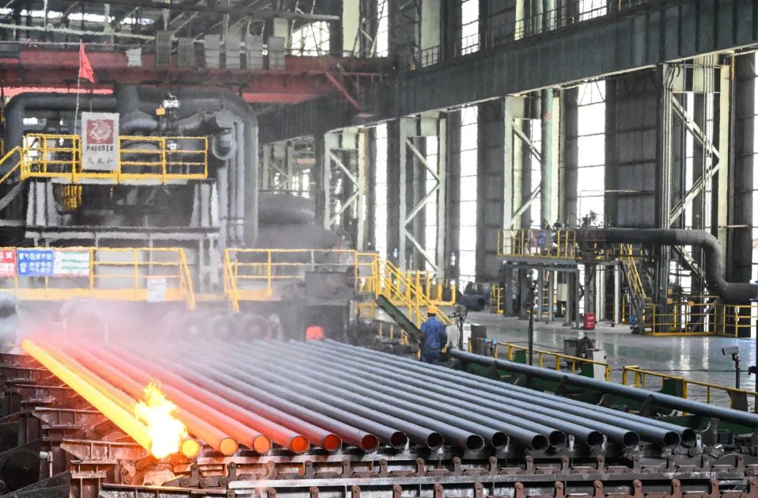 衡钢两项产品“质”取“金杯”