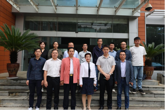 湖南省重大科技攻关项目“第四代核反 应堆用液位测量系统研制与示范应用”项目启动会在衡阳镭目科技有限责任公司科技园召开