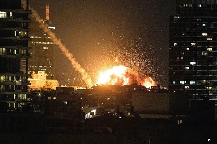 魯比奧放話：美國不會允許伊朗向通過霍爾木茲海峽的船舶收費