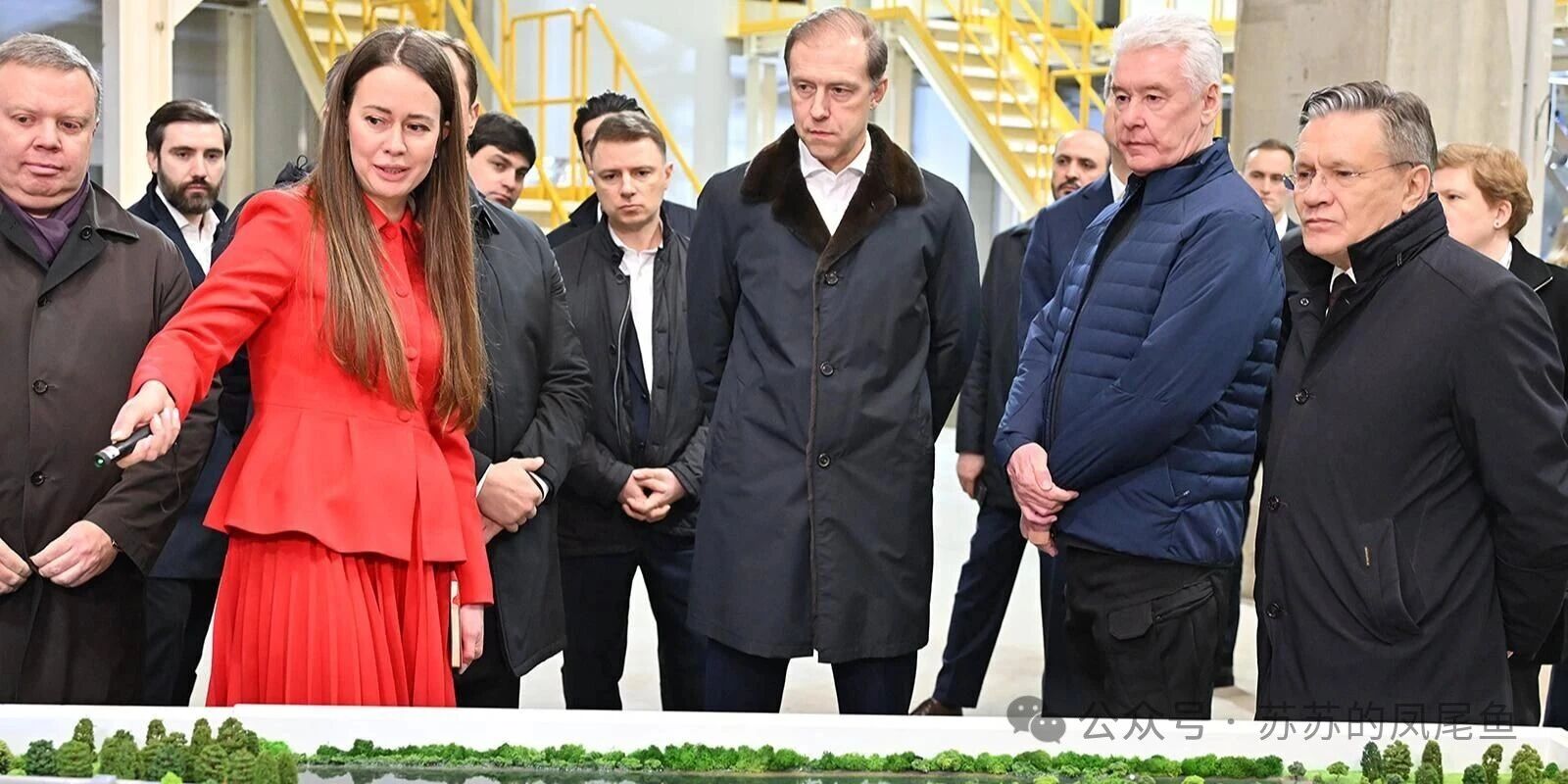 俄罗斯政府、莫斯科市及俄罗斯国家原子能公司代表团视察莫斯科储能超级工厂建设项目