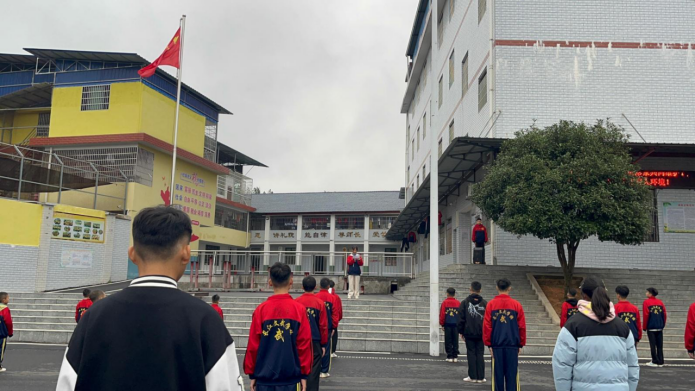 周一国旗下演讲：拒绝毒品