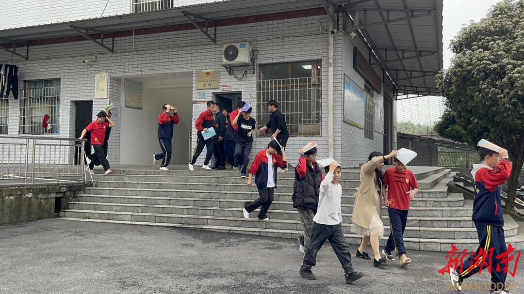 衡山县长江文武学校：抓实安全教育 守护师生平安