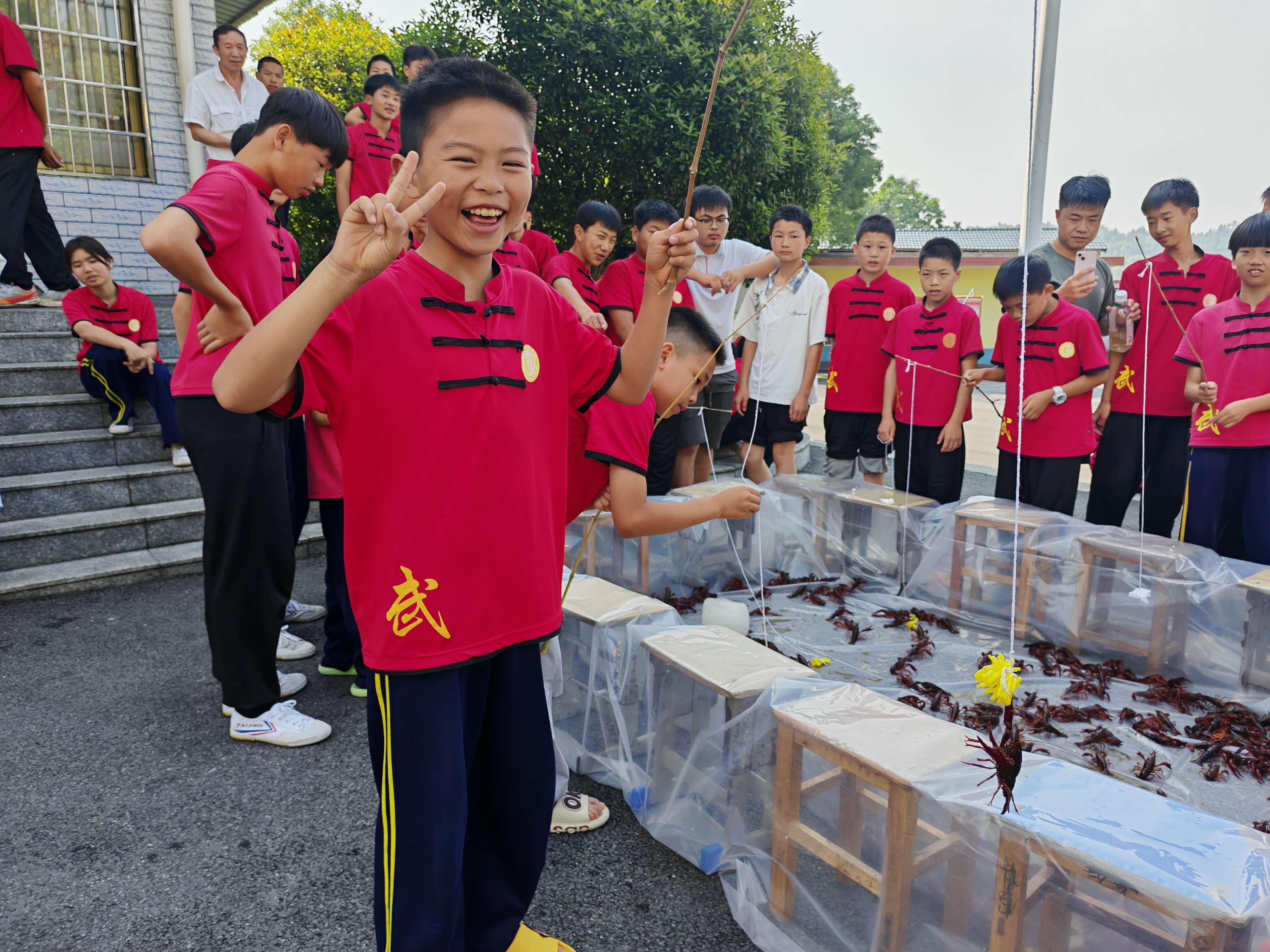 六一乐享一“虾”