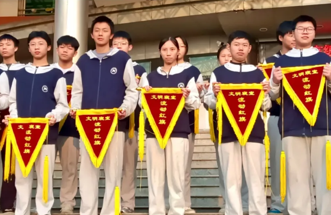 以考促思 向光而行