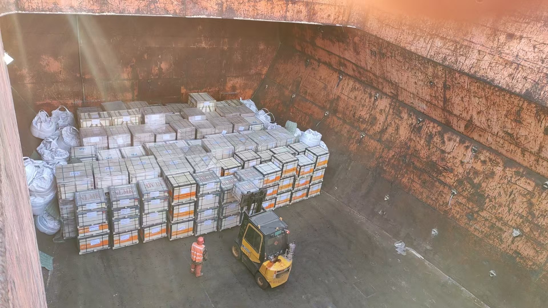 做耐火材料物流，我們更懂你