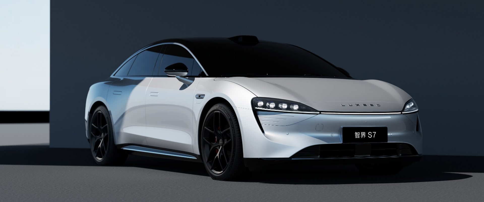 智界S7租车照片