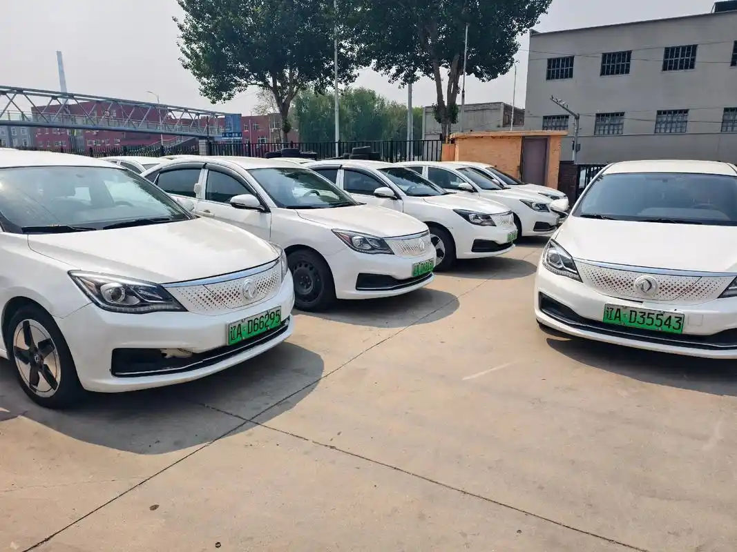 深圳机场租车服务：荣联租车无缝衔接您的空中与地面旅程