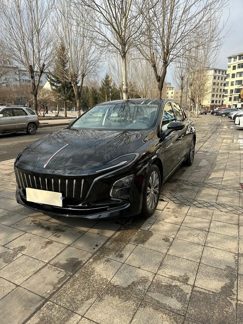 佛山租车公司首选荣联租车，专业服务覆盖五区三十二镇街