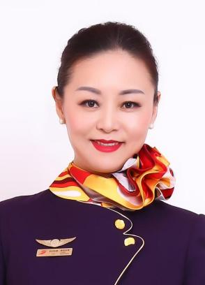 空中乘务专业负责人  孙炜琼