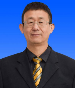 航空地面设备维修专业负责人  赵鼎明