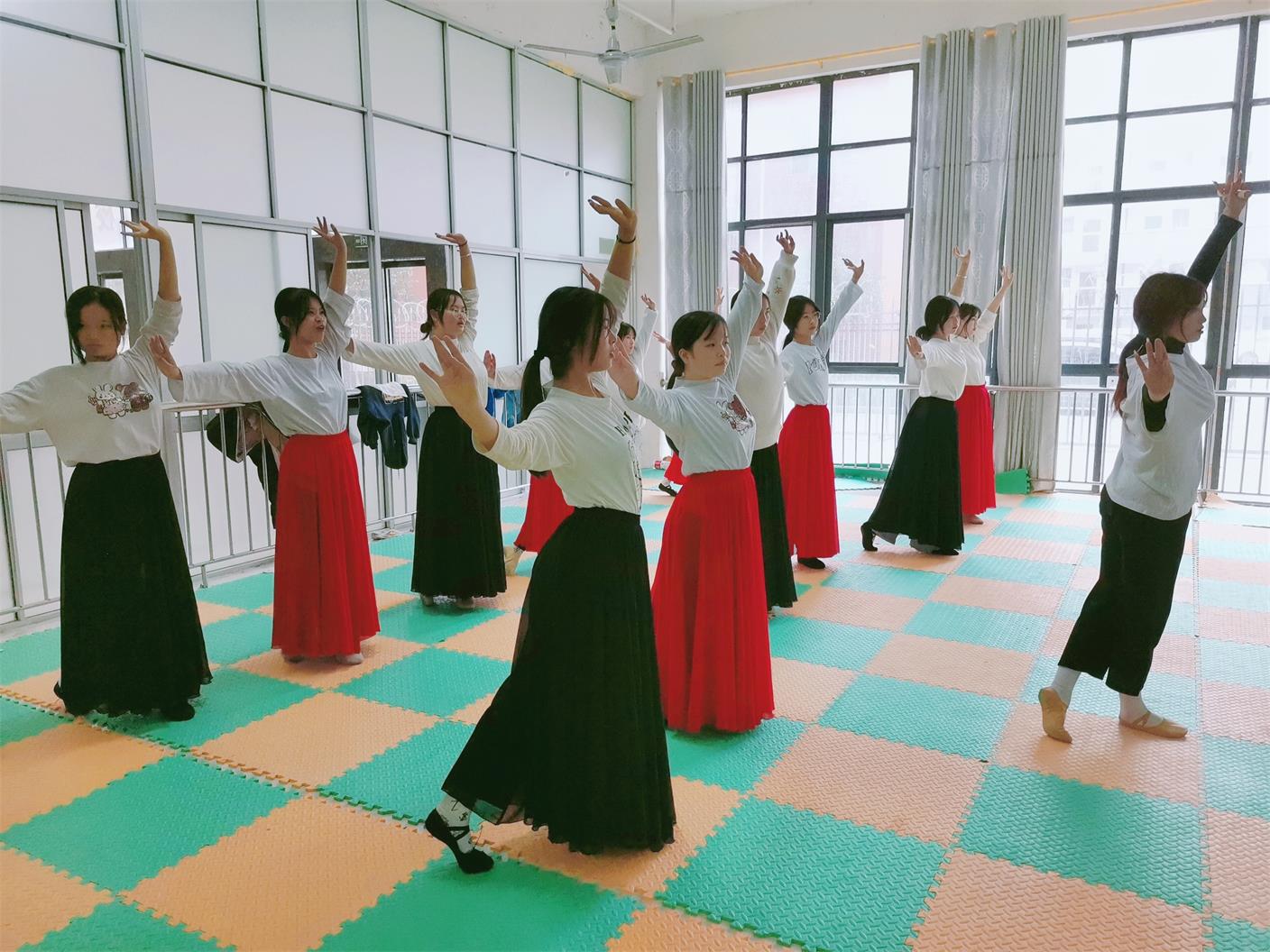 音乐幼师专业