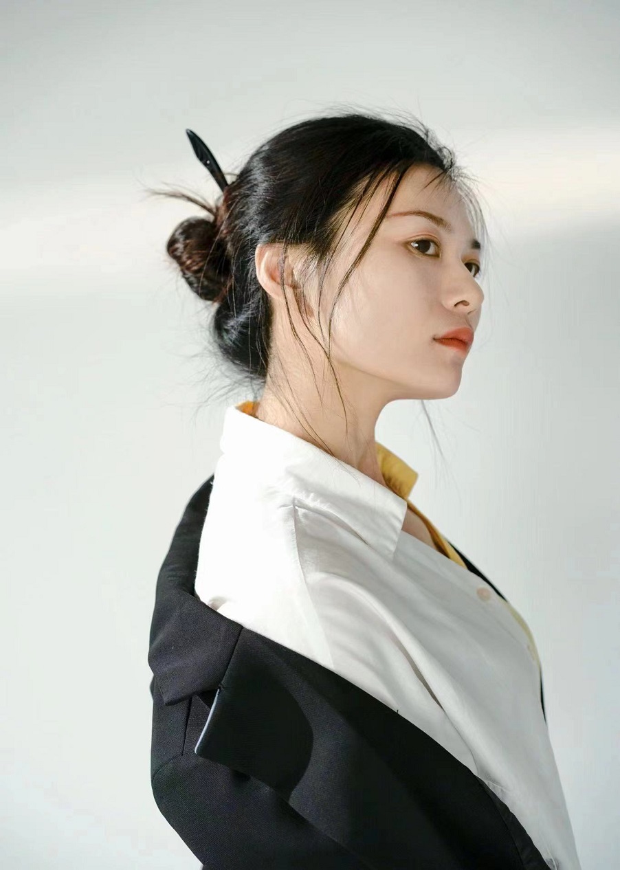 笑笑同学