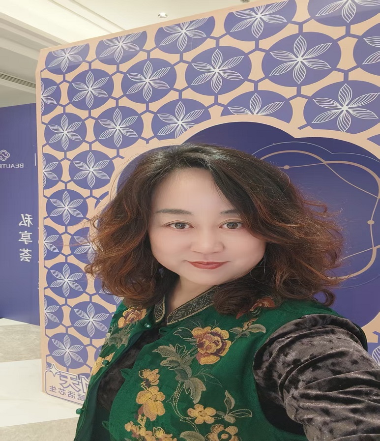 欢聚皆圆满俊英美