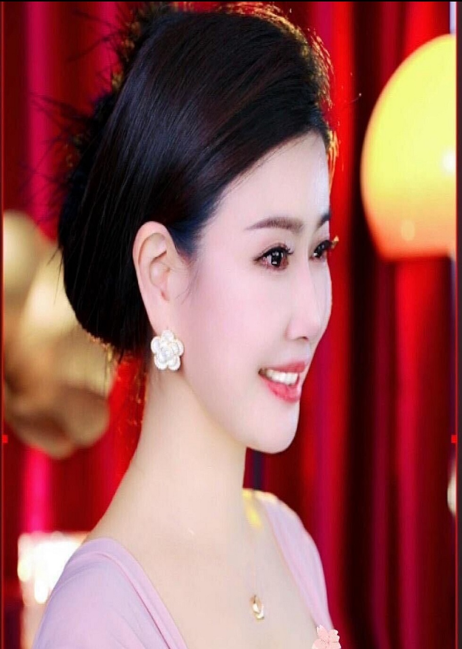 柳湘依爱唱歌