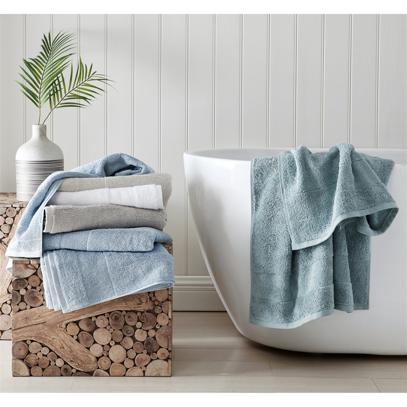 100% Cotton  Hotel Bath Hand Face Towels with Custom Embroidery