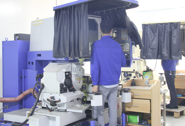 Tooling and precision tooling workshop 