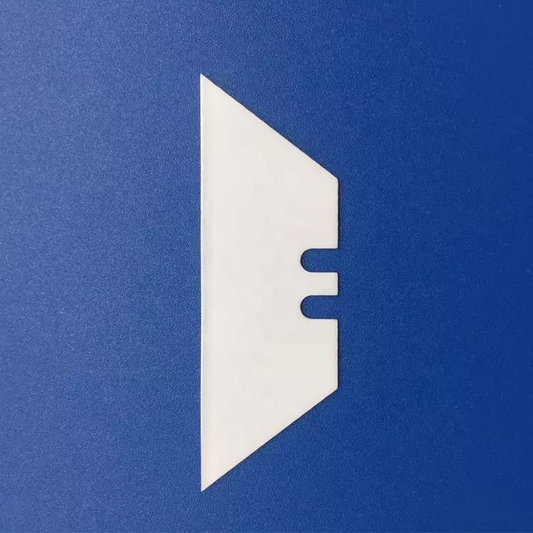 Alumina ceramic cutting machine trapezoidal blade