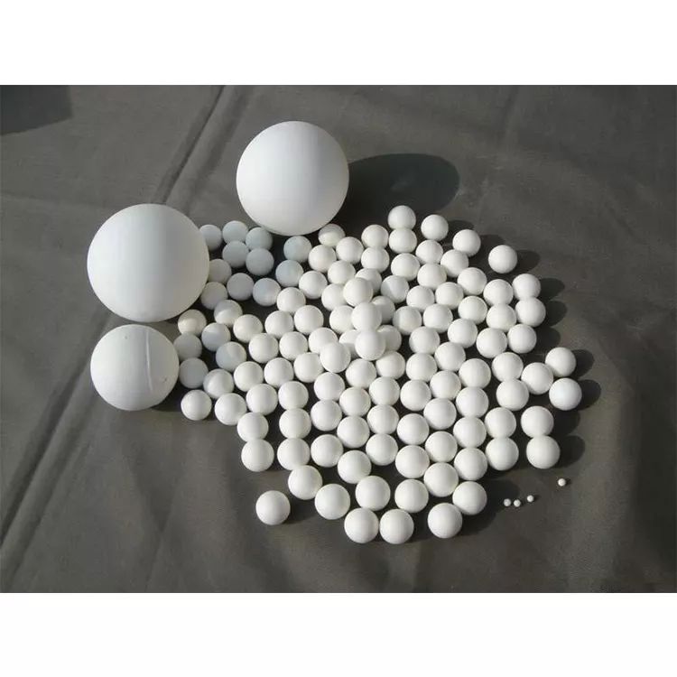 Custom white polished alumina ceramic ball for vibrator