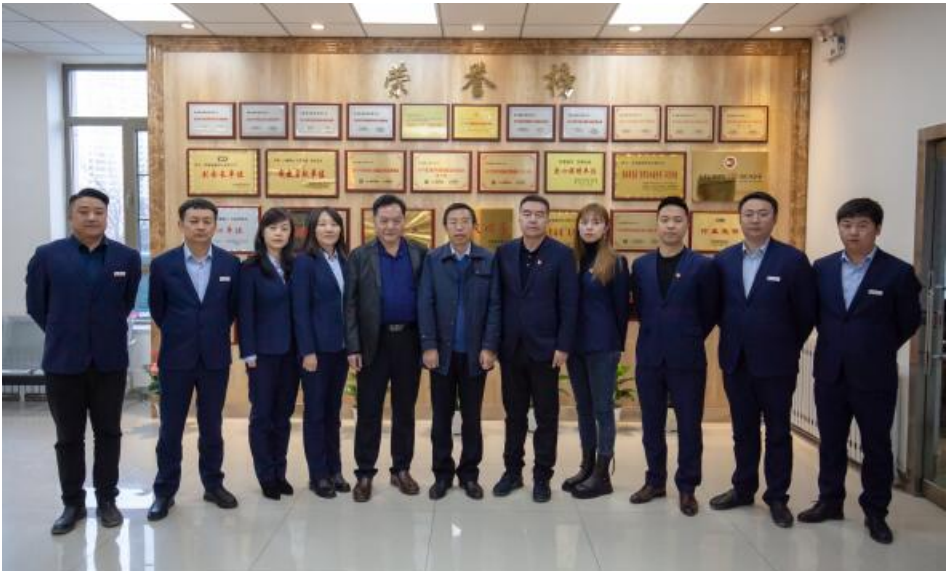 省招投標(biāo)協(xié)會(huì)會(huì)長(zhǎng)來(lái)我公司調(diào)研工作