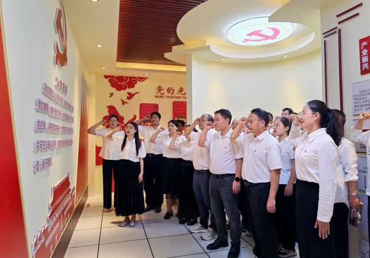 七月红韵丨红河州工会多维度奏响红色主旋律