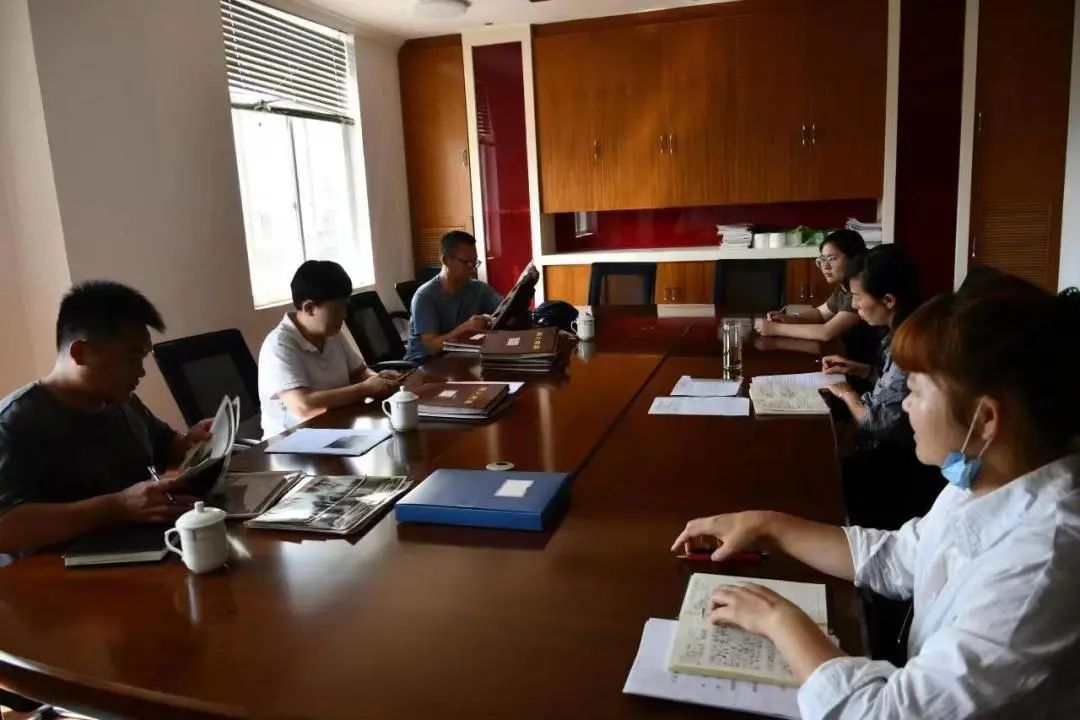 红河州总工会积极推进省“工运史馆、劳模工匠馆”展陈主题、陈列物品征集工作